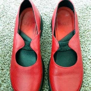 Dansko Shoes ( SZ 39 ) Red